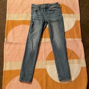 great condition cadet blue american eagle jeans